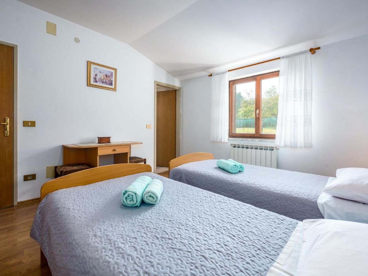 Holiday Home Hacienda - Pzn316 By Interhome Tinjan ภายนอก รูปภาพ