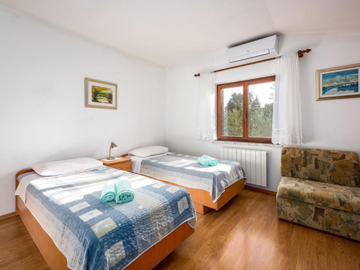Holiday Home Hacienda - Pzn316 By Interhome Tinjan ภายนอก รูปภาพ